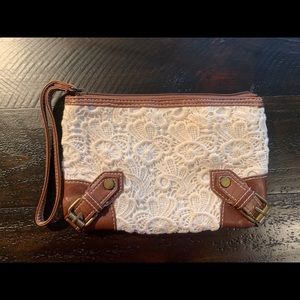 Wristlet